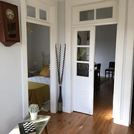 Trajadinha - Casa Da Avo Quina Hébergement de vacances